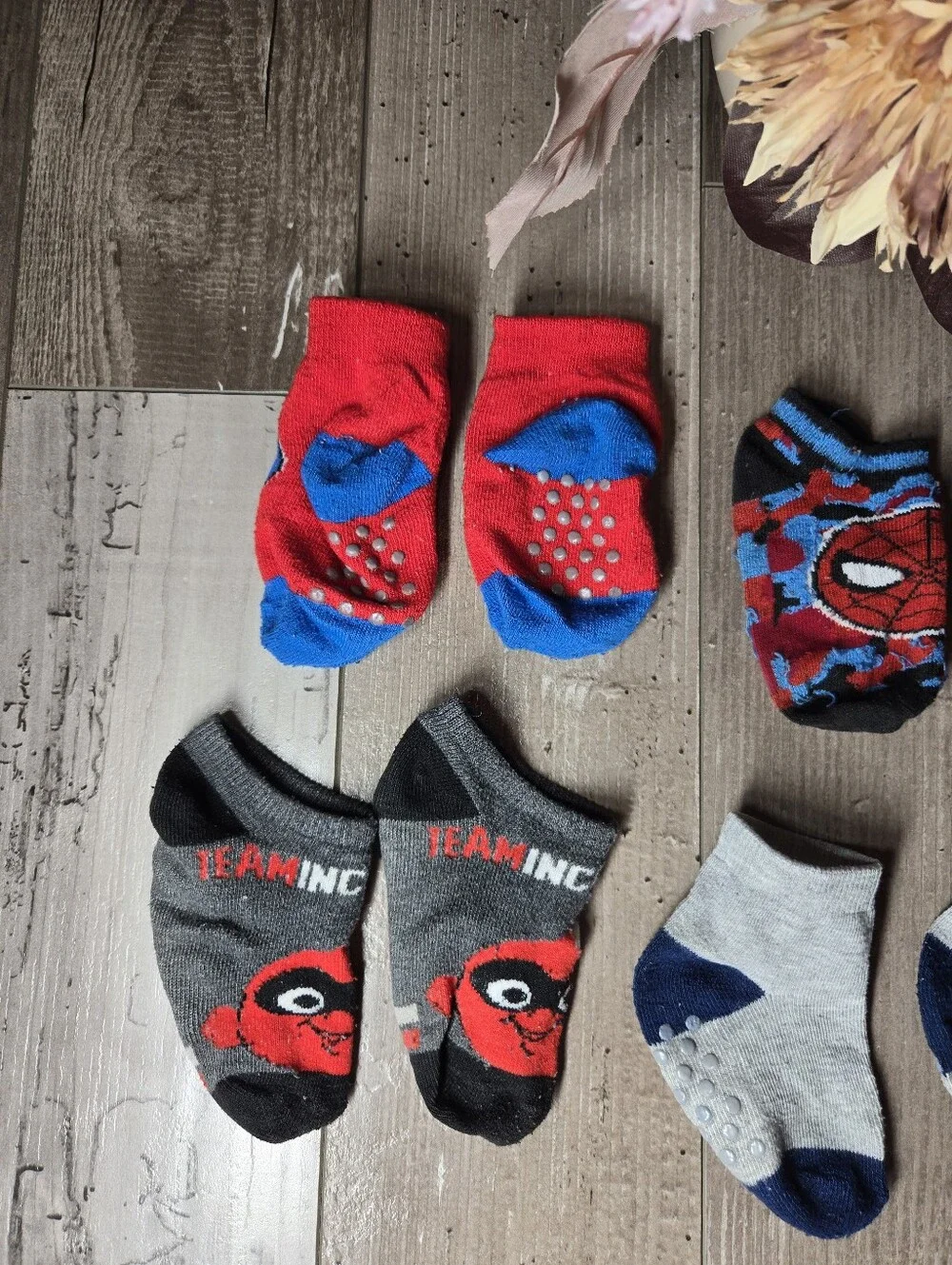 Disney Kids Character Socks Bundle – Infant Size – 6 Pairs